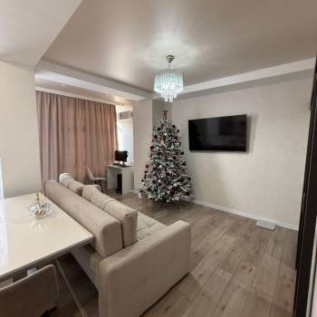 Продается 1-комнатная квартира, 48 м²