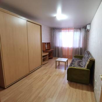 Сдается 1-комнатная квартира, 41 м²