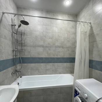 Сдается 2-х комнатная квартира, 56 м²