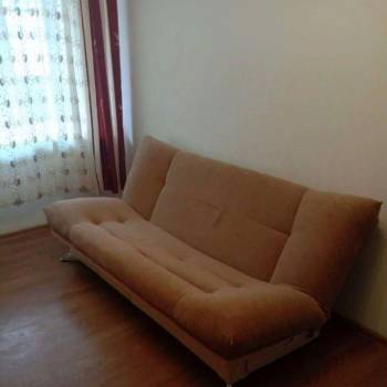 Продается 1-комнатная квартира, 37 м²