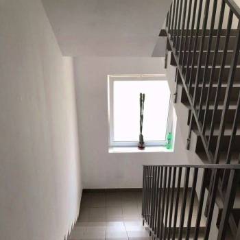 Продается 1-комнатная квартира, 37 м²
