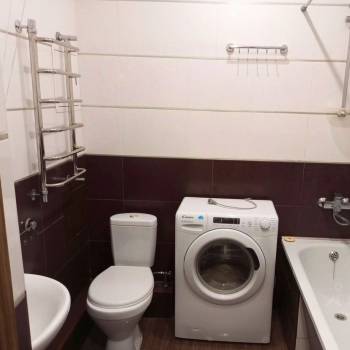 Продается 1-комнатная квартира, 37 м²