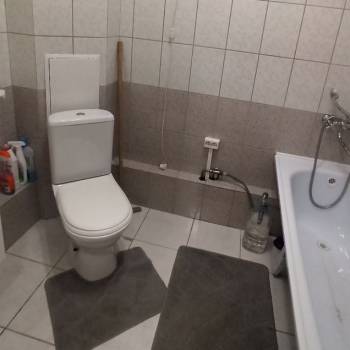 Продается 1-комнатная квартира, 38 м²