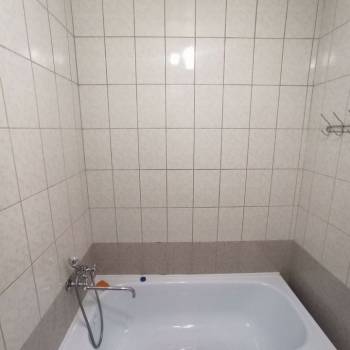 Продается 1-комнатная квартира, 38 м²