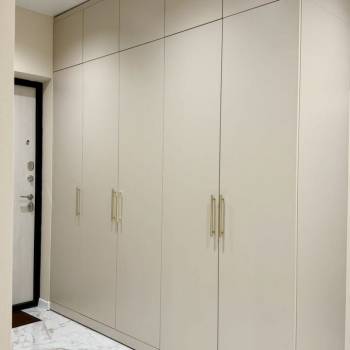 Сдается 2-х комнатная квартира, 81 м²