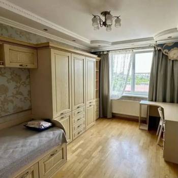 Сдается Многокомнатная квартира, 101,4 м²