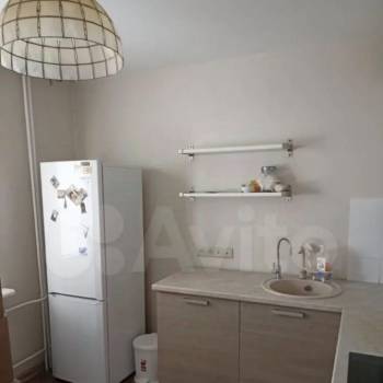 Сдается 1-комнатная квартира, 38 м²