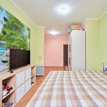 Сдается 1-комнатная квартира, 40 м²