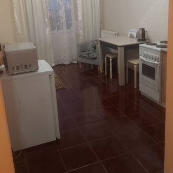 Сдается 1-комнатная квартира, 38 м²