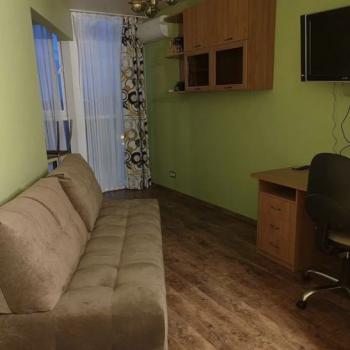 Сдается 1-комнатная квартира, 45 м²