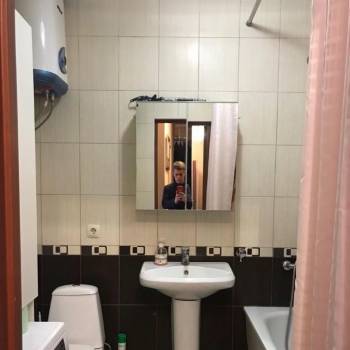 Сдается 1-комнатная квартира, 40 м²