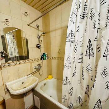 Продается 1-комнатная квартира, 46,4 м²