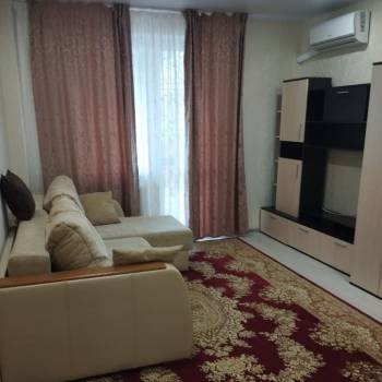 Сдается 1-комнатная квартира, 48 м²