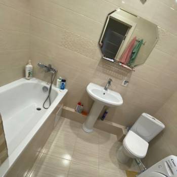 Сдается 1-комнатная квартира, 48 м²