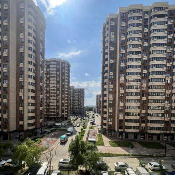 Продается 1-комнатная квартира, 32,9 м²
