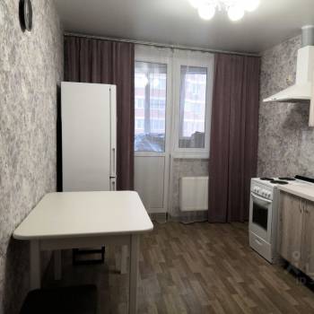 Продается 1-комнатная квартира, 45 м²
