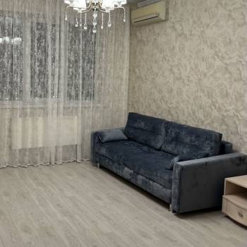 Сдается 1-комнатная квартира, 46 м²