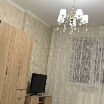 Сдается 1-комнатная квартира, 46 м²