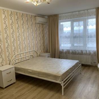 Сдается 2-х комнатная квартира, 60 м²