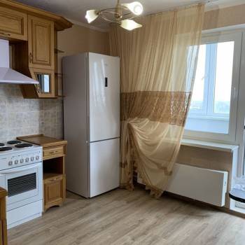 Сдается 2-х комнатная квартира, 60 м²