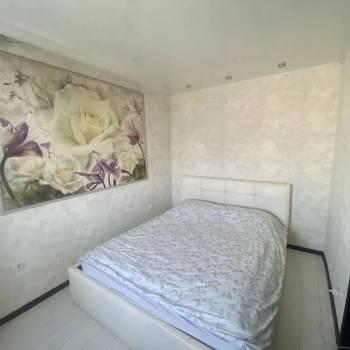 Продается Многокомнатная квартира, 74,3 м²