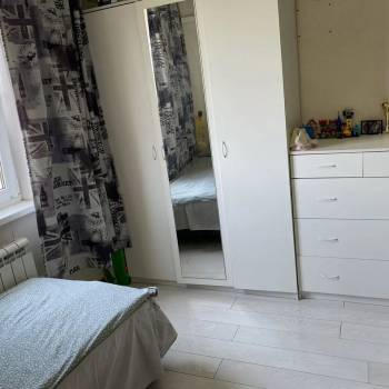 Продается Многокомнатная квартира, 74,3 м²