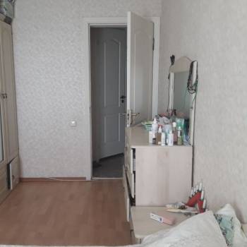 Продается Многокомнатная квартира, 77,6 м²