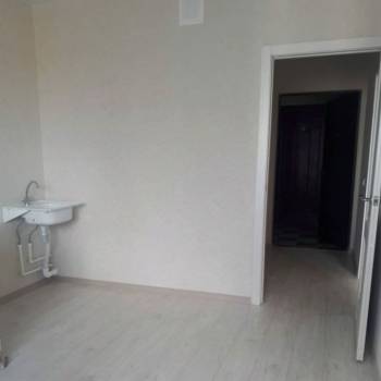 Продается 1-комнатная квартира, 36 м²