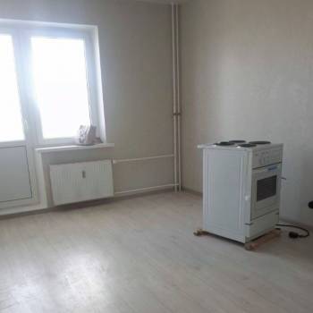 Продается 1-комнатная квартира, 36 м²