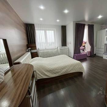 Продается 2-х комнатная квартира, 76,3 м²