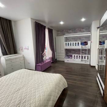 Продается 2-х комнатная квартира, 76,3 м²