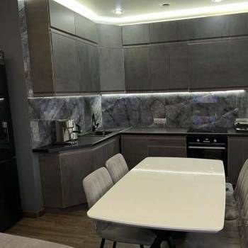 Продается 2-х комнатная квартира, 76,3 м²