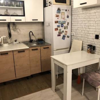 Продается 1-комнатная квартира, 39 м²