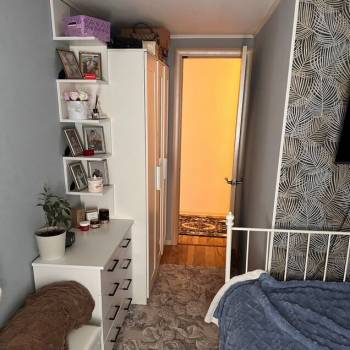 Продается 3-х комнатная квартира, 57 м²