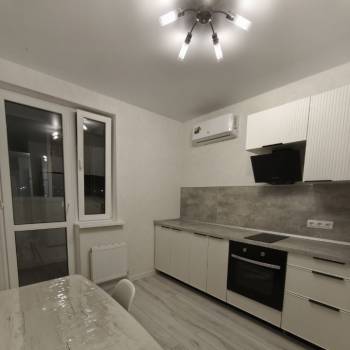 Сдается 1-комнатная квартира, 37 м²