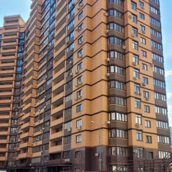Сдается 2-х комнатная квартира, 73,2 м²