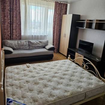 Сдается 1-комнатная квартира, 45 м²