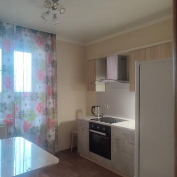 Сдается 1-комнатная квартира, 44 м²