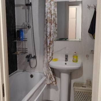Сдается 1-комнатная квартира, 38 м²