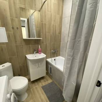 Сдается 1-комнатная квартира, 37 м²