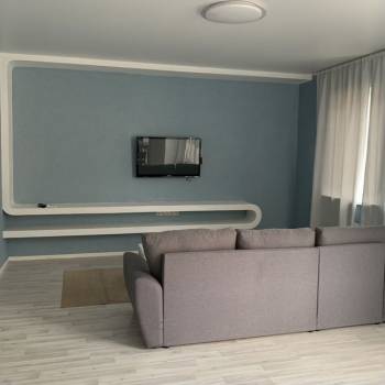 Сдается 2-х комнатная квартира, 80 м²