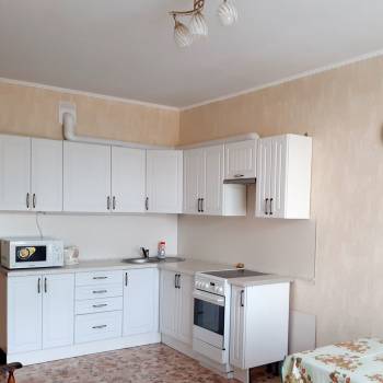 Сдается 1-комнатная квартира, 50 м²