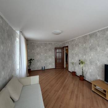 Сдается 2-х комнатная квартира, 60 м²