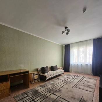 Сдается 1-комнатная квартира, 43,3 м²