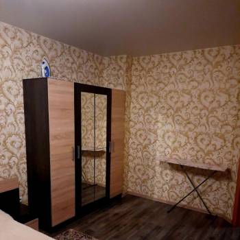 Сдается 1-комнатная квартира, 40 м²