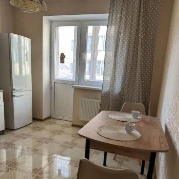 Сдается 2-х комнатная квартира, 55 м²