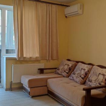 Сдается 1-комнатная квартира, 35 м²