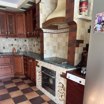 Продается 2-х комнатная квартира, 55,8 м²