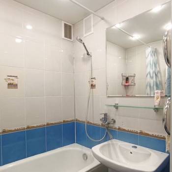 Сдается Многокомнатная квартира, 62 м²