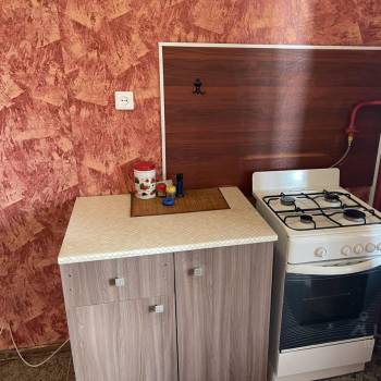 Сдается Многокомнатная квартира, 80 м²